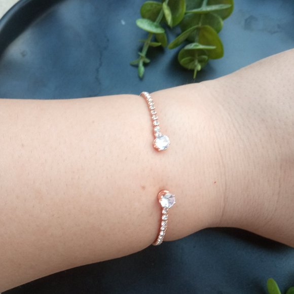 Rose Gold Luxury Bracelet - Picture 13 of 13